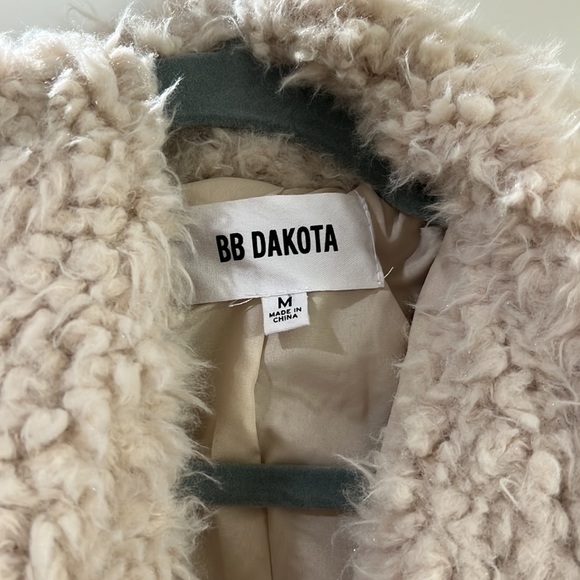 Fall & Winter Jacket - Picture 2 of 4